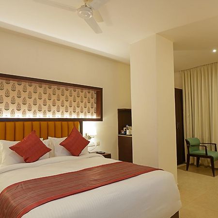Grand Continent Secunderabad A Sarovar Portico Affiliate Hotel Kültér fotó