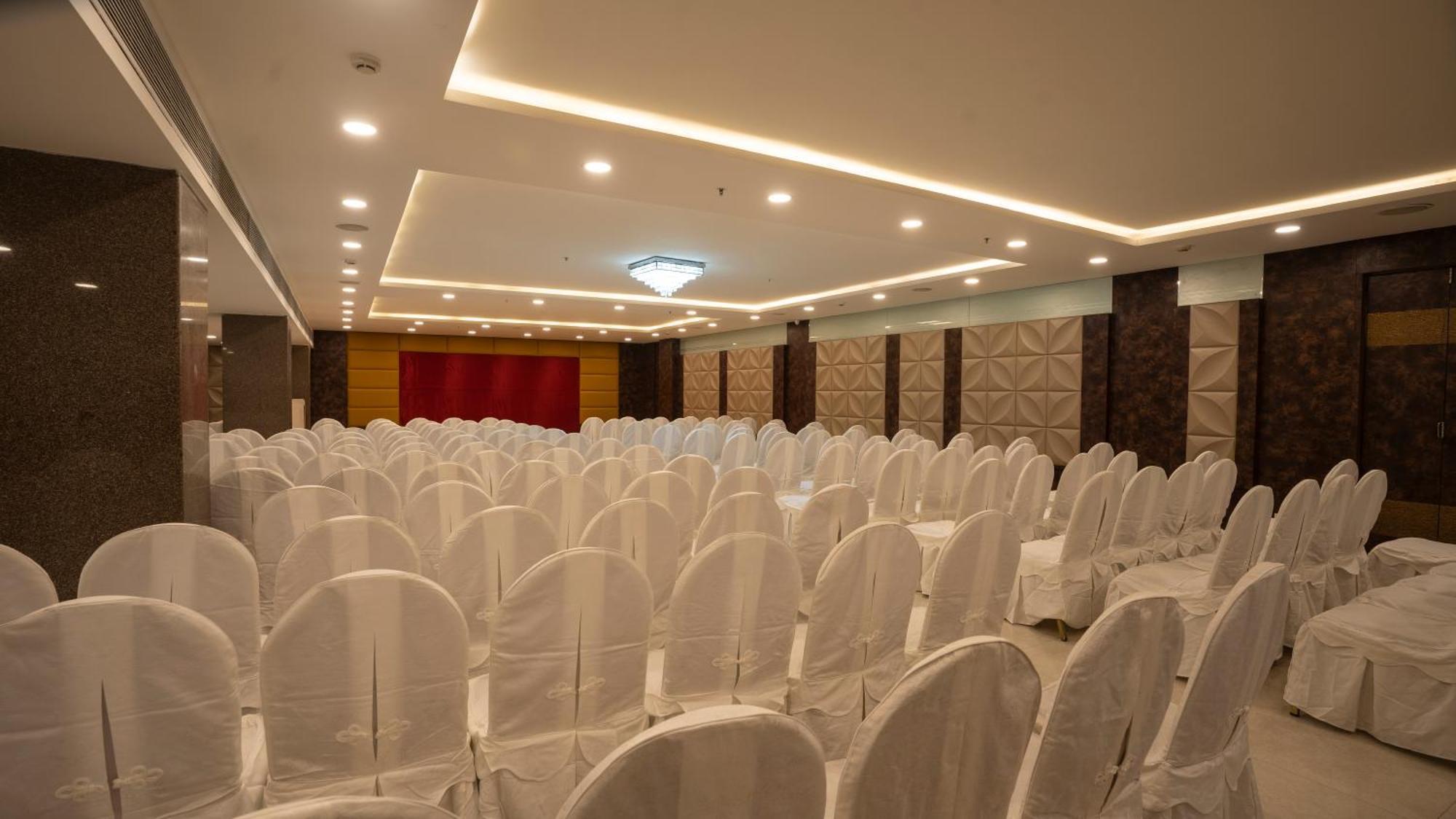 Grand Continent Secunderabad A Sarovar Portico Affiliate Hotel Kültér fotó